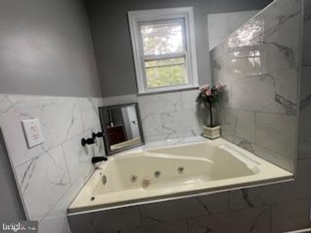 11064 DEMARR RD, White Plains, MD 20695