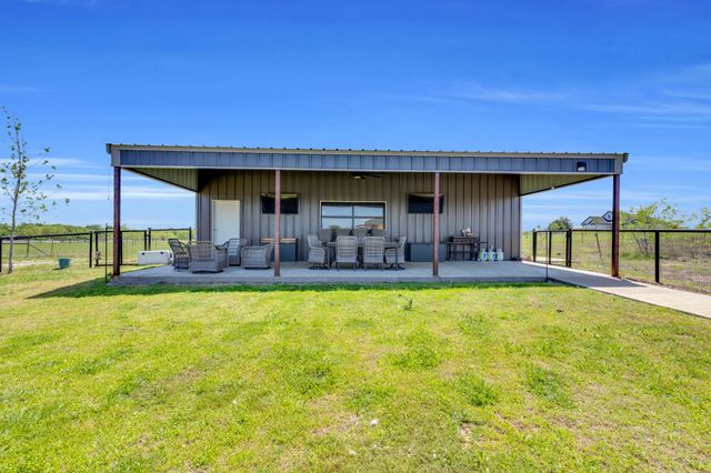 12231 FM 157, Maypearl, TX 76064