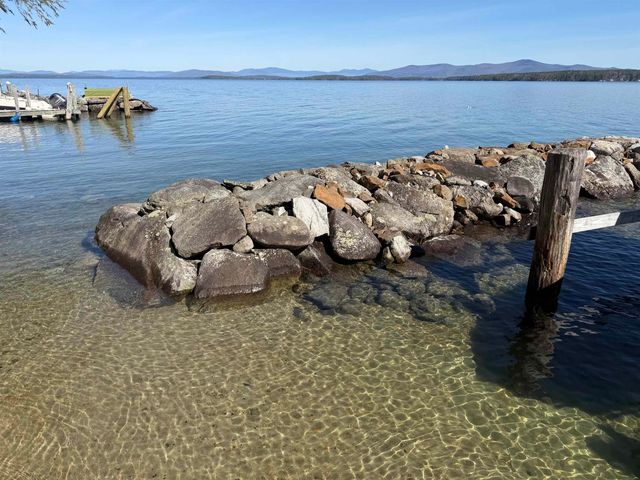 878 Rattlesnake Island, Alton, NH 03810