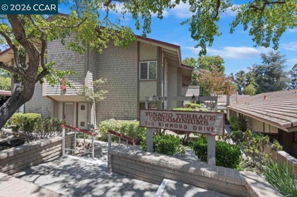 Image 18 of property listing at 100 Kinross Dr 30, Walnut Creek, CA 94598