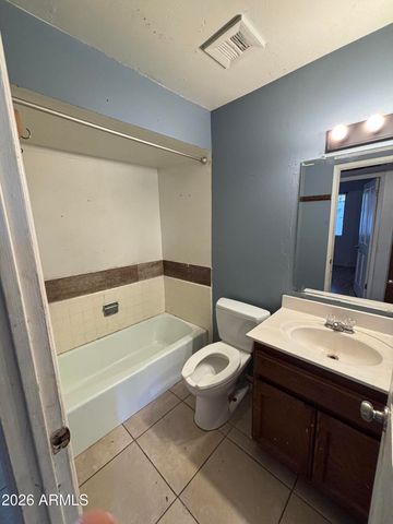 1018 W ENID Avenue, Mesa, AZ 85210