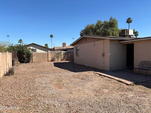 1018 W ENID Avenue, Mesa, AZ 85210