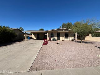 1018 W ENID Avenue, Mesa, AZ 85210