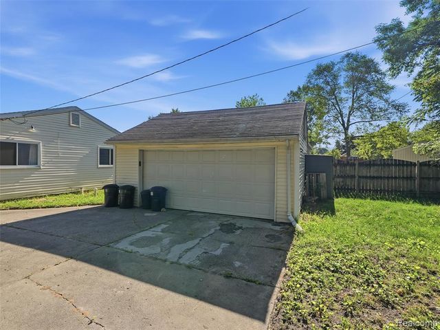 27729 Shiawassee Road, Farmington Hills, MI 48336