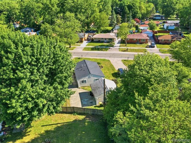 27729 Shiawassee Road, Farmington Hills, MI 48336