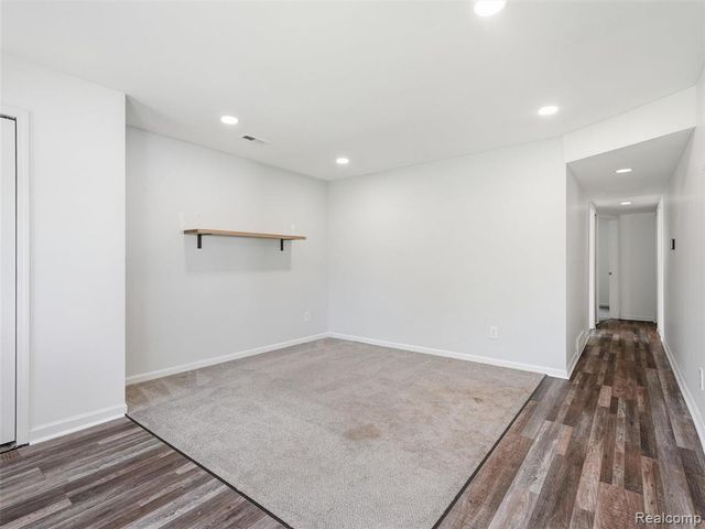 27729 Shiawassee Road, Farmington Hills, MI 48336