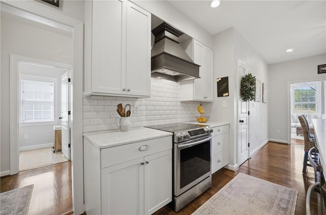 809 Falls Creek DR, Chesapeake, VA 23322