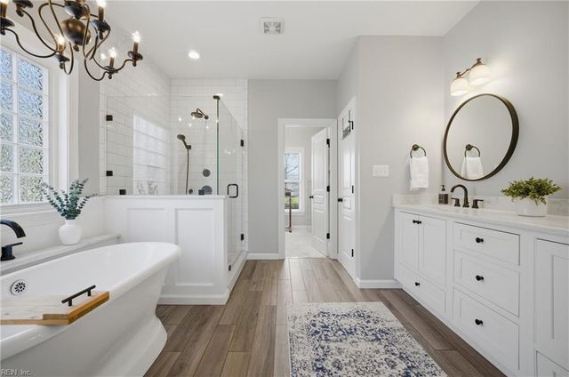 809 Falls Creek DR, Chesapeake, VA 23322