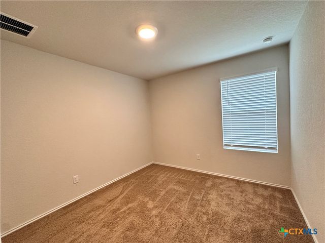 101 Calgary Lane, San Marcos, TX 78666