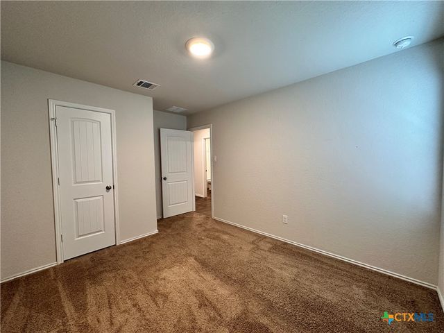 101 Calgary Lane, San Marcos, TX 78666