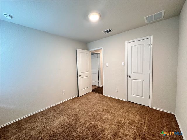 101 Calgary Lane, San Marcos, TX 78666