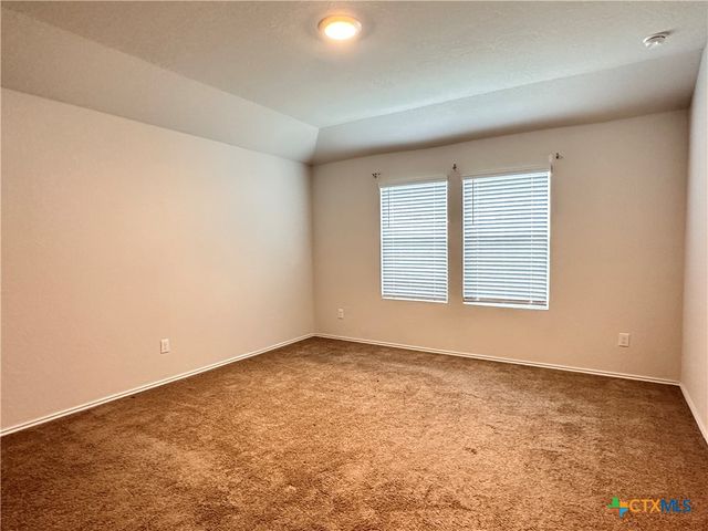 101 Calgary Lane, San Marcos, TX 78666