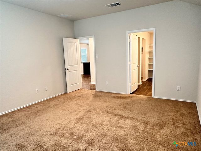 101 Calgary Lane, San Marcos, TX 78666