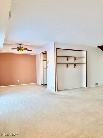 8140 Independence Drive B, Mentor, OH 44060