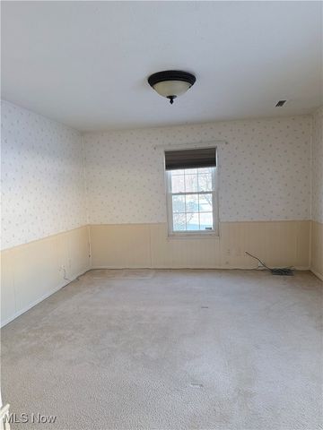 8140 Independence Drive B, Mentor, OH 44060