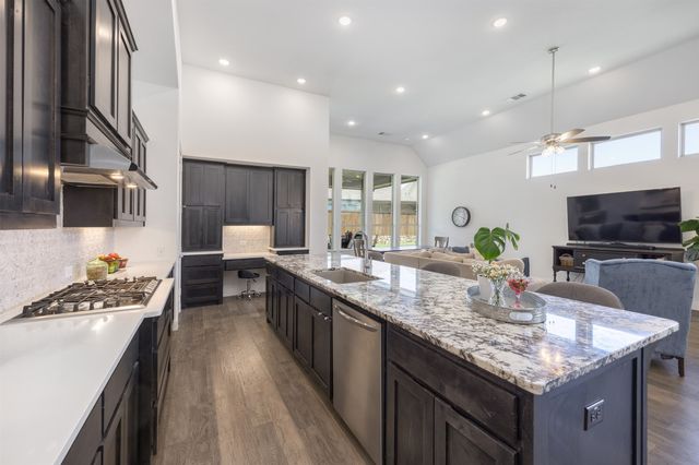 2405 Capitol Place, Melissa, TX 75454