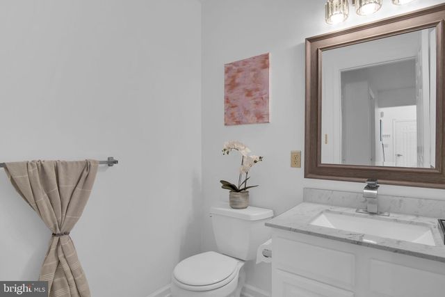 478 KELKER ST, Oberlin, PA 17113