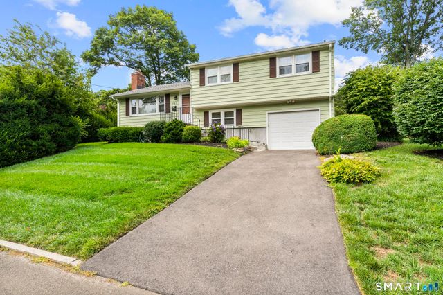 380 Overland Drive, Stratford, CT 06614