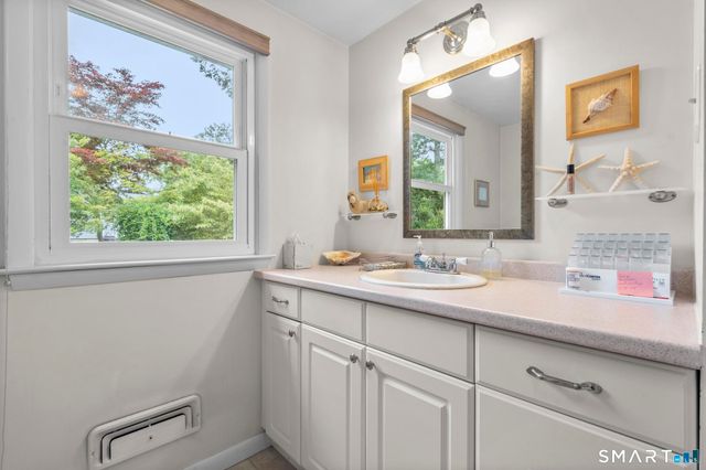 380 Overland Drive, Stratford, CT 06614