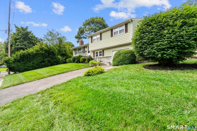 380 Overland Drive, Stratford, CT 06614