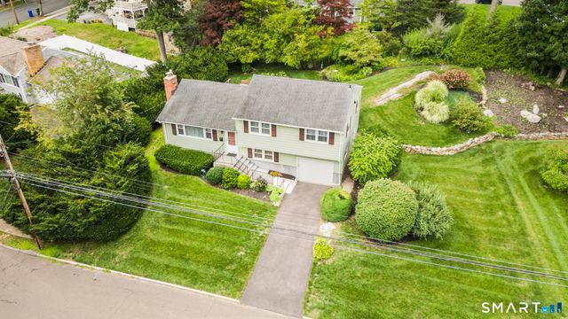 380 Overland Drive, Stratford, CT 06614
