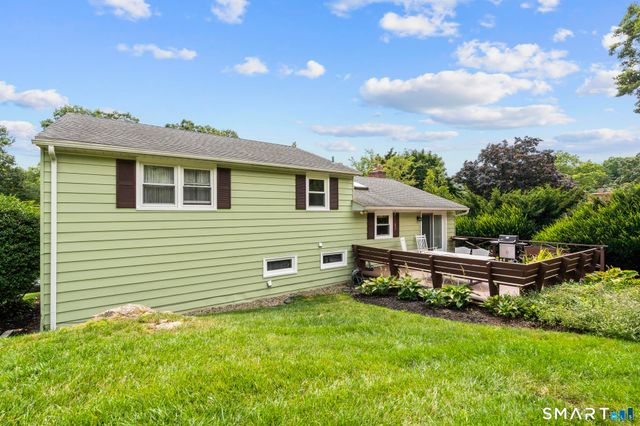 380 Overland Drive, Stratford, CT 06614