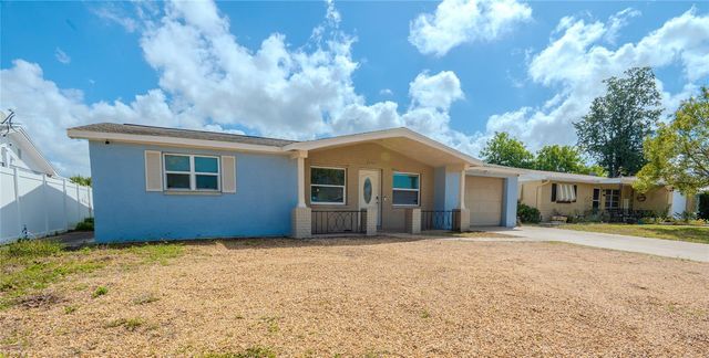 1050 DEAL LANE, Holiday, FL 34691