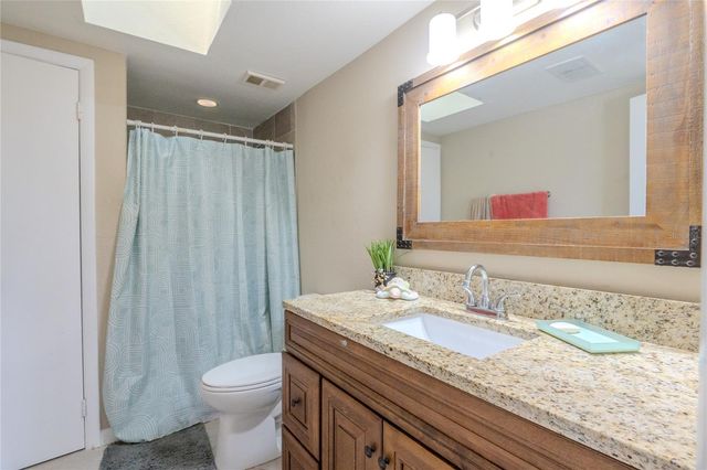 1050 DEAL LANE, Holiday, FL 34691