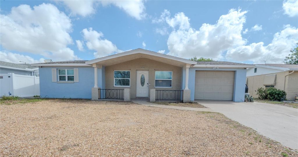 1050 DEAL LANE, Holiday, FL 34691