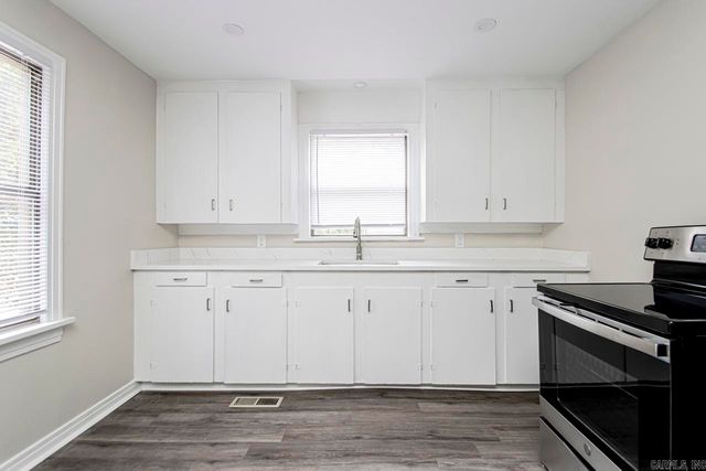 2219 & 2221 Blackwood Road, Little Rock, AR 72207