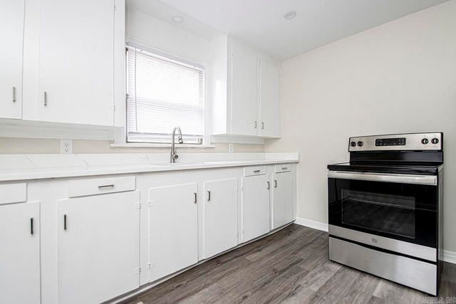 2219 & 2221 Blackwood Road, Little Rock, AR 72207