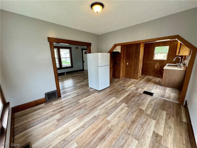2307 10th Street SW, Canton, OH 44706