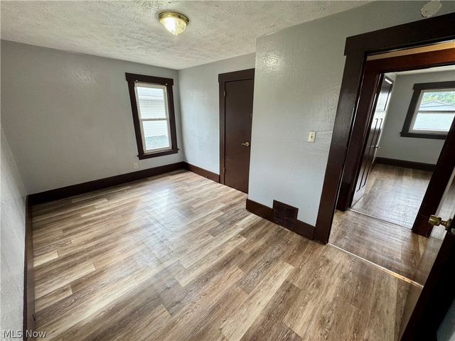 2307 10th Street SW, Canton, OH 44706