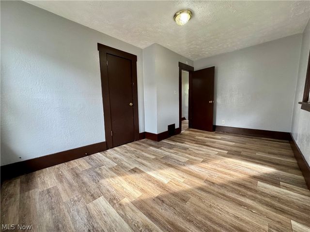 2307 10th Street SW, Canton, OH 44706