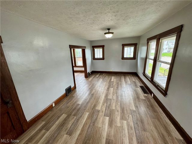 2307 10th Street SW, Canton, OH 44706