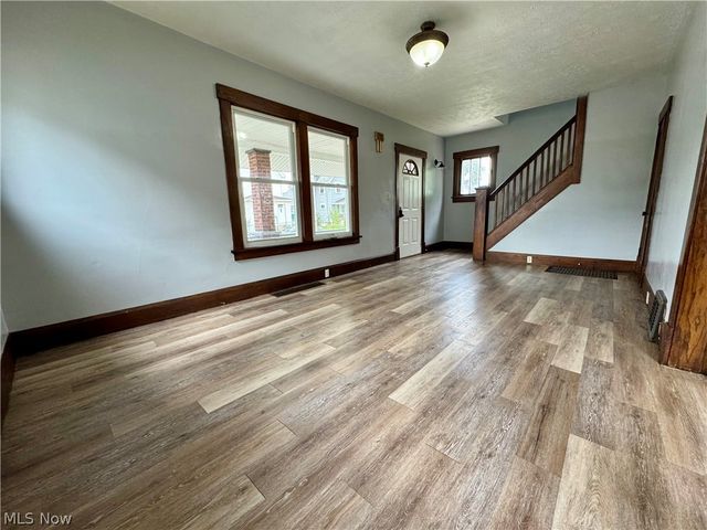2307 10th Street SW, Canton, OH 44706