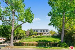 444 Loring Avenue, Los Angeles, CA 90024
