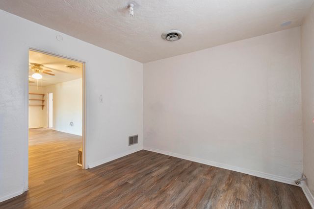 2741 Morningside Drive NE, Albuquerque, NM 87110