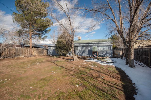 2741 Morningside Drive NE, Albuquerque, NM 87110