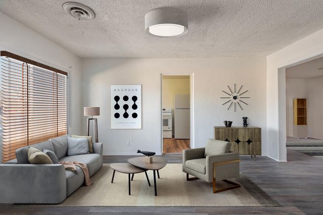 2741 Morningside Drive NE, Albuquerque, NM 87110