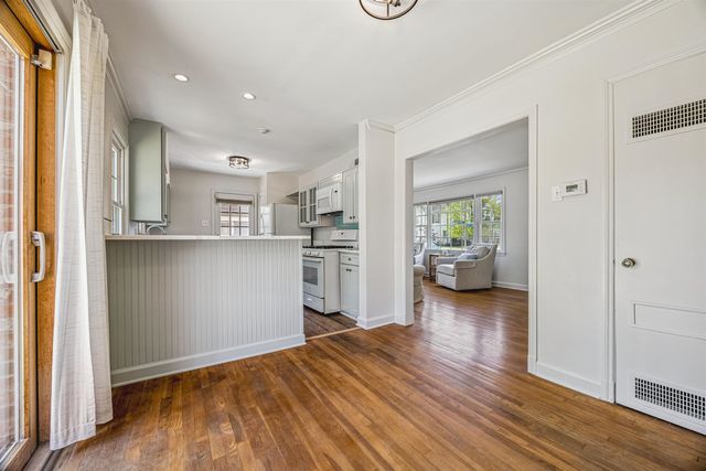 236 EASTLAND DR, Memphis, TN 38111