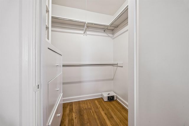 236 EASTLAND DR, Memphis, TN 38111