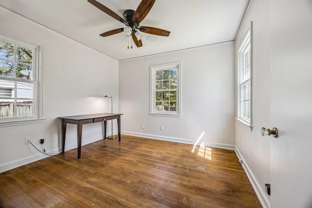 236 EASTLAND DR, Memphis, TN 38111