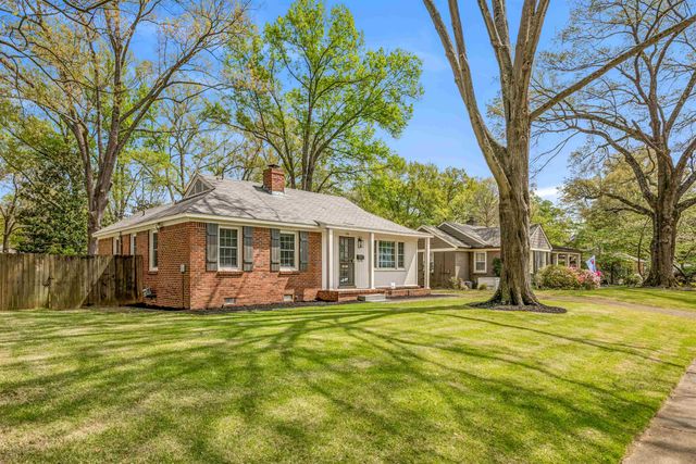 236 EASTLAND DR, Memphis, TN 38111