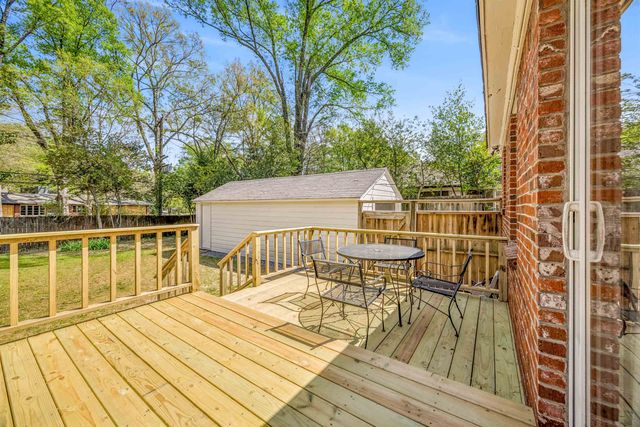 236 EASTLAND DR, Memphis, TN 38111