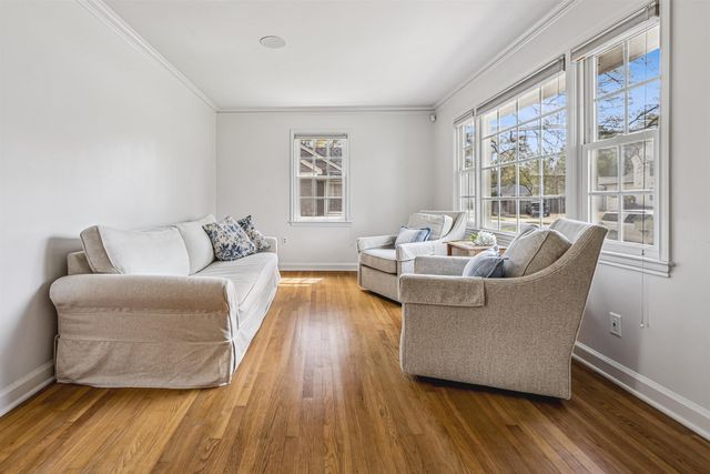 236 EASTLAND DR, Memphis, TN 38111