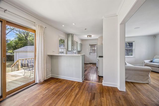 236 EASTLAND DR, Memphis, TN 38111