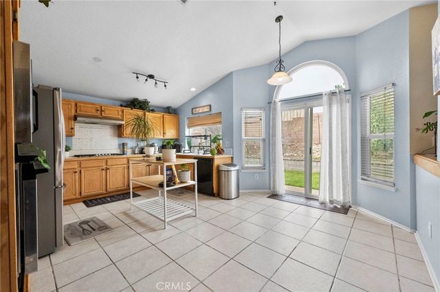 3684 Veronica Court, Rialto, CA 92377