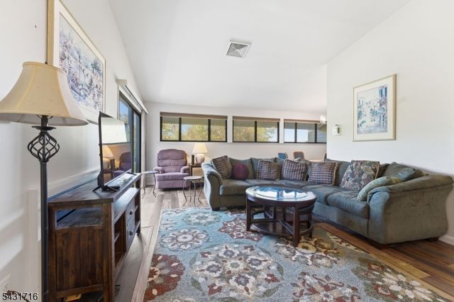 2 Westway, Union Twp., NJ 08809