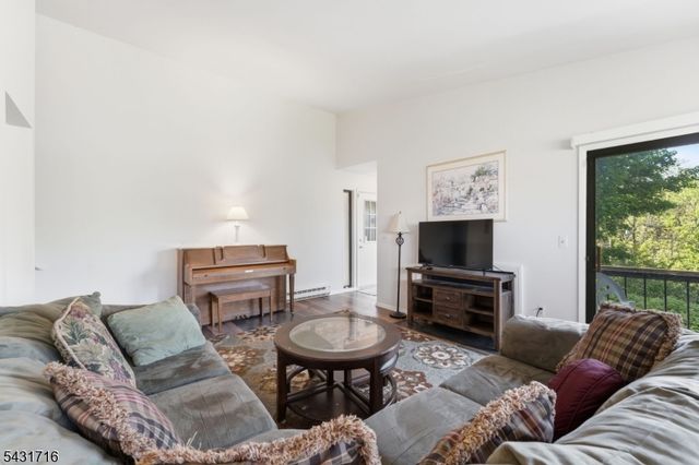2 Westway, Union Twp., NJ 08809